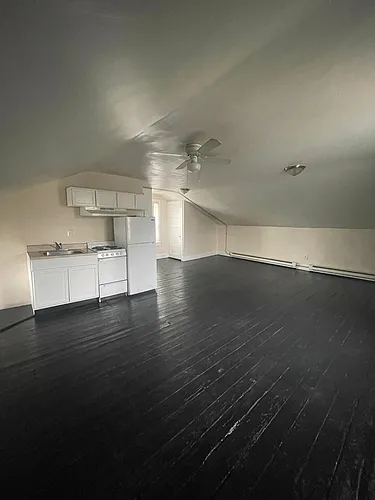 1132 Banklick St Photo 1