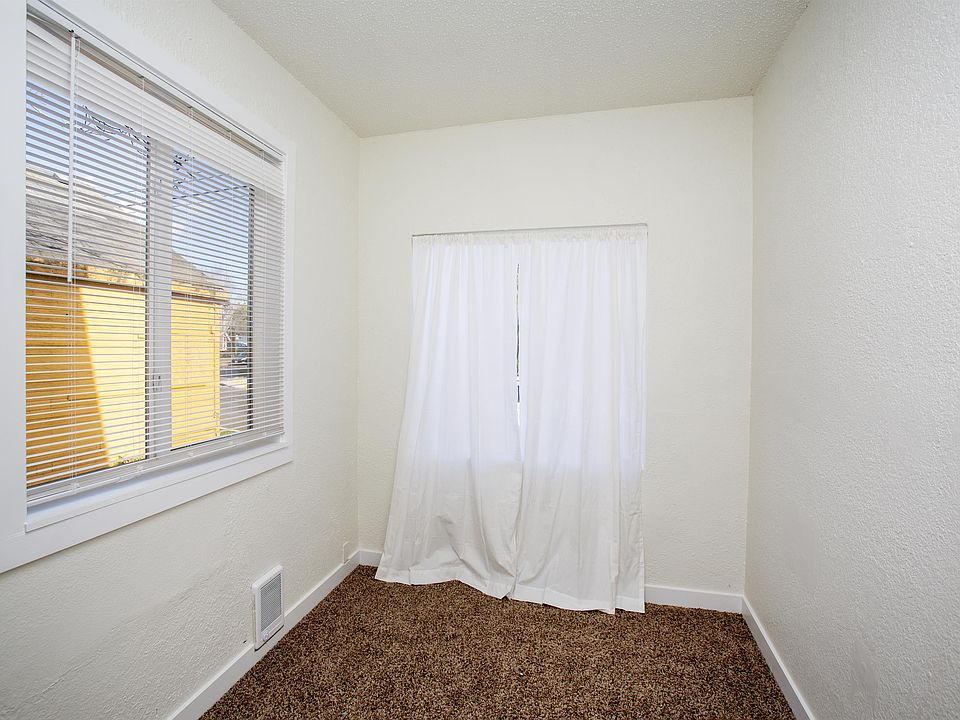 2304 S Wilkeson St WA, 98405 Apartments for Rent Zillow