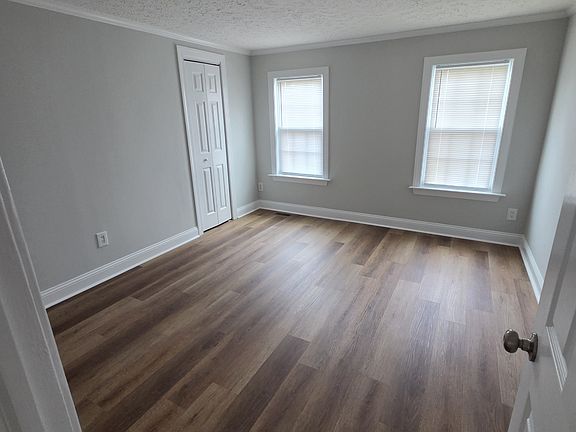 2nd image of 103 Brians Point Ct