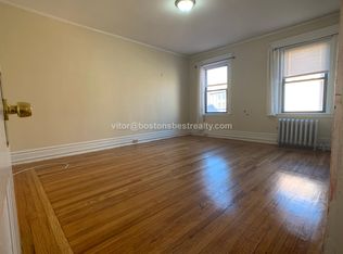 1124 Boylston St #16L, Boston, MA 02215