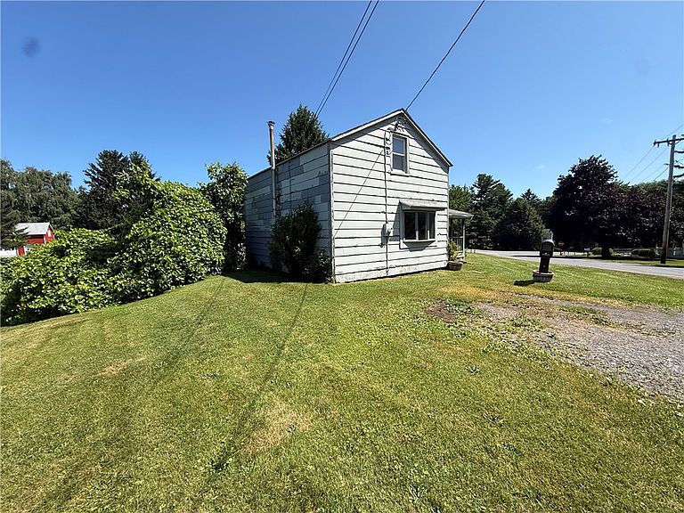 Listing photo 5