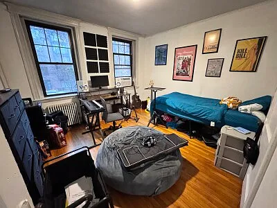 56 Queensberry St #12A — Photo 4