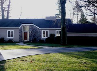 8 Carriage Way, Berwyn, PA 19312