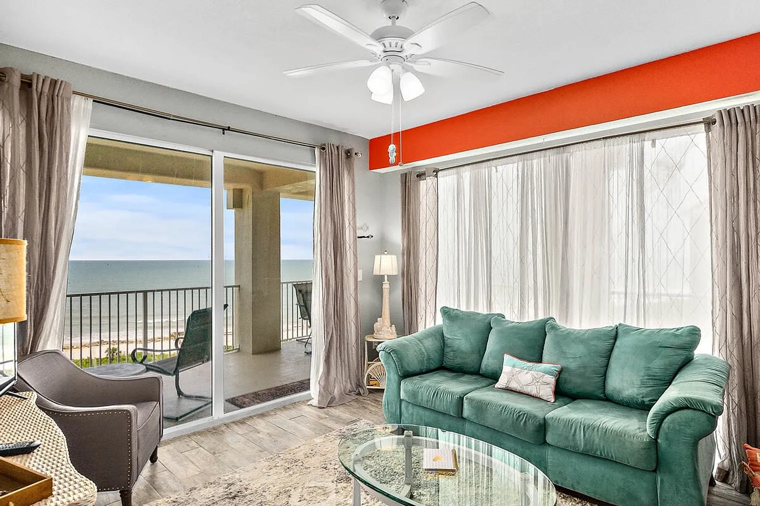 2 bed, 2.0 bath, 1259 sqft, $3,349 — Photo 4