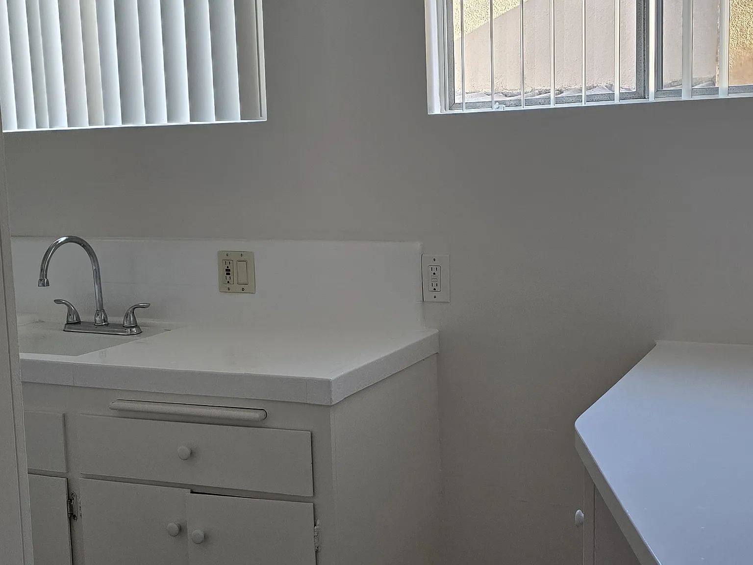 Studio, $1,500 — Photo 1