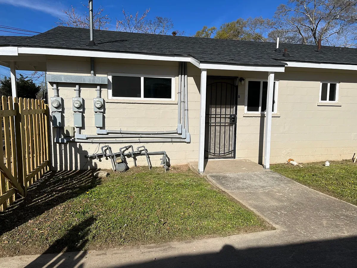 Building Photo - 117 Blanton Ave