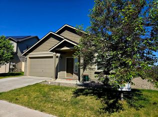 548 SW Alicia Loop, College Place, WA 99324