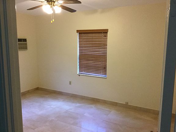 3rd image of 614 Malaga Ave APT 2