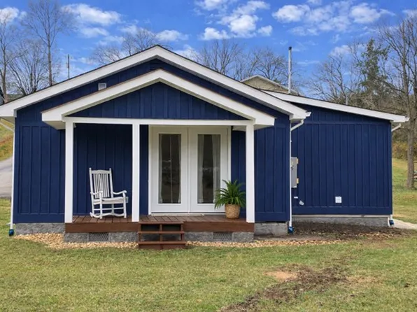 14 Haywood Ave, Canton, NC 28716