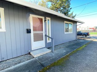 634 College St #A, Healdsburg, CA 95448