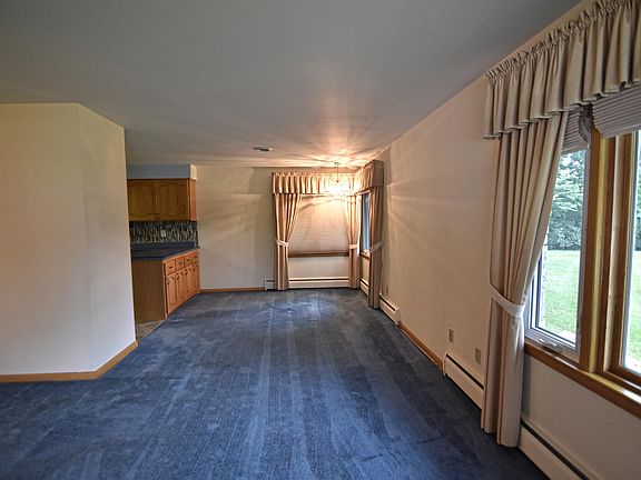 4th image of 1228 Ed Mar Cir