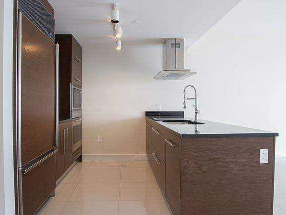4th image of 485 Brickell Ave APT 4306