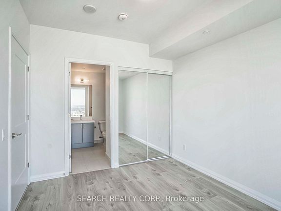5th image of 7895 Jane St #Lph10