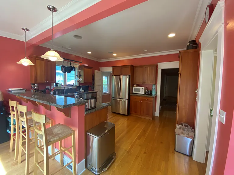 4739 Latona Ave NE — Photo 3