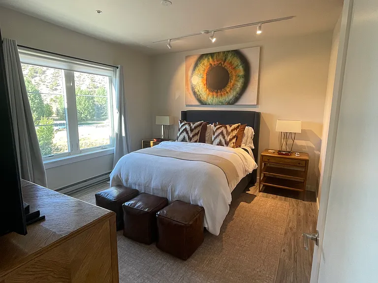1203 Capitol St — Photo 13