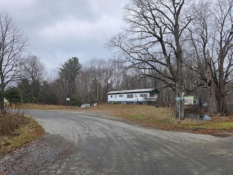 1st image of 1 Gravel Lane