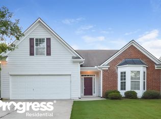 5445 Fieldfreen Dr, Cumming, GA 30028