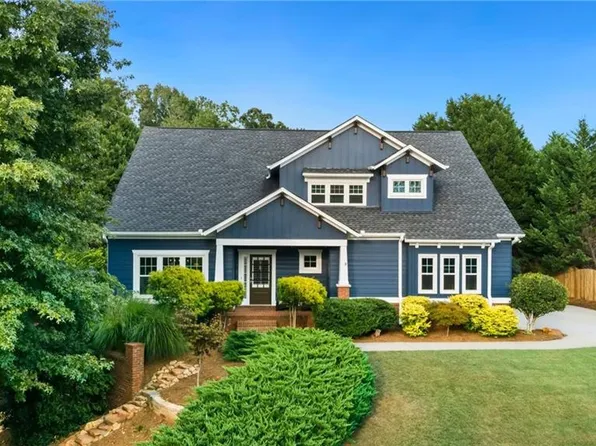904 Gold Ridge Ct, Canton, GA 30114