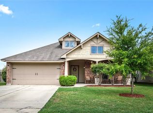 1577 Twin Cv, Kyle, TX 78640