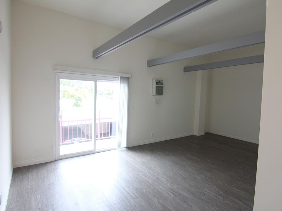 1st image of 1136 N Ogden Dr APT 12