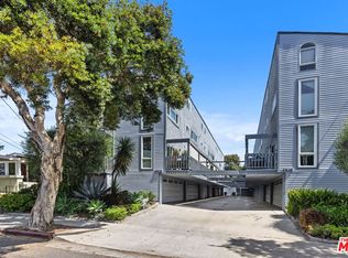 2613 6th St #3, Santa Monica, CA 90405