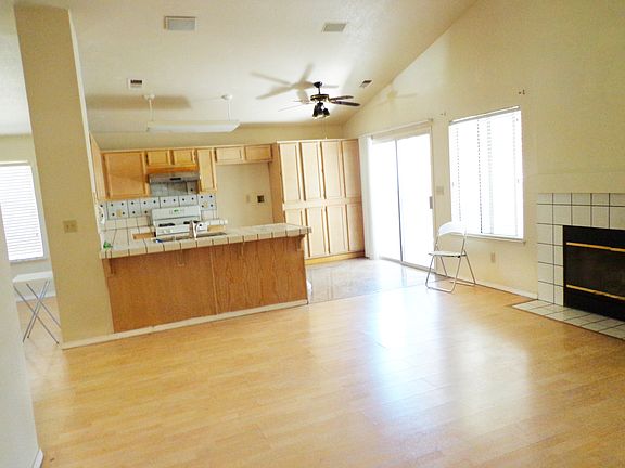 2nd image of 5355 Barbados Cir