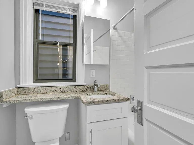 1440 Chapin St NW — Photo 15