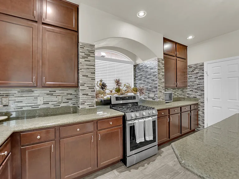 6334 White Heron Ct — Photo 34