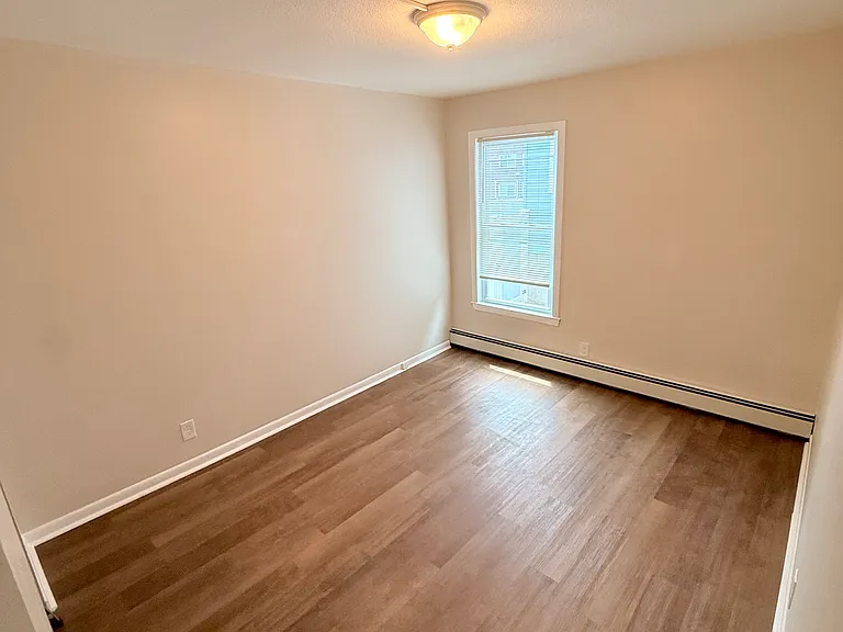 190 S Highland St #1 — Photo 14