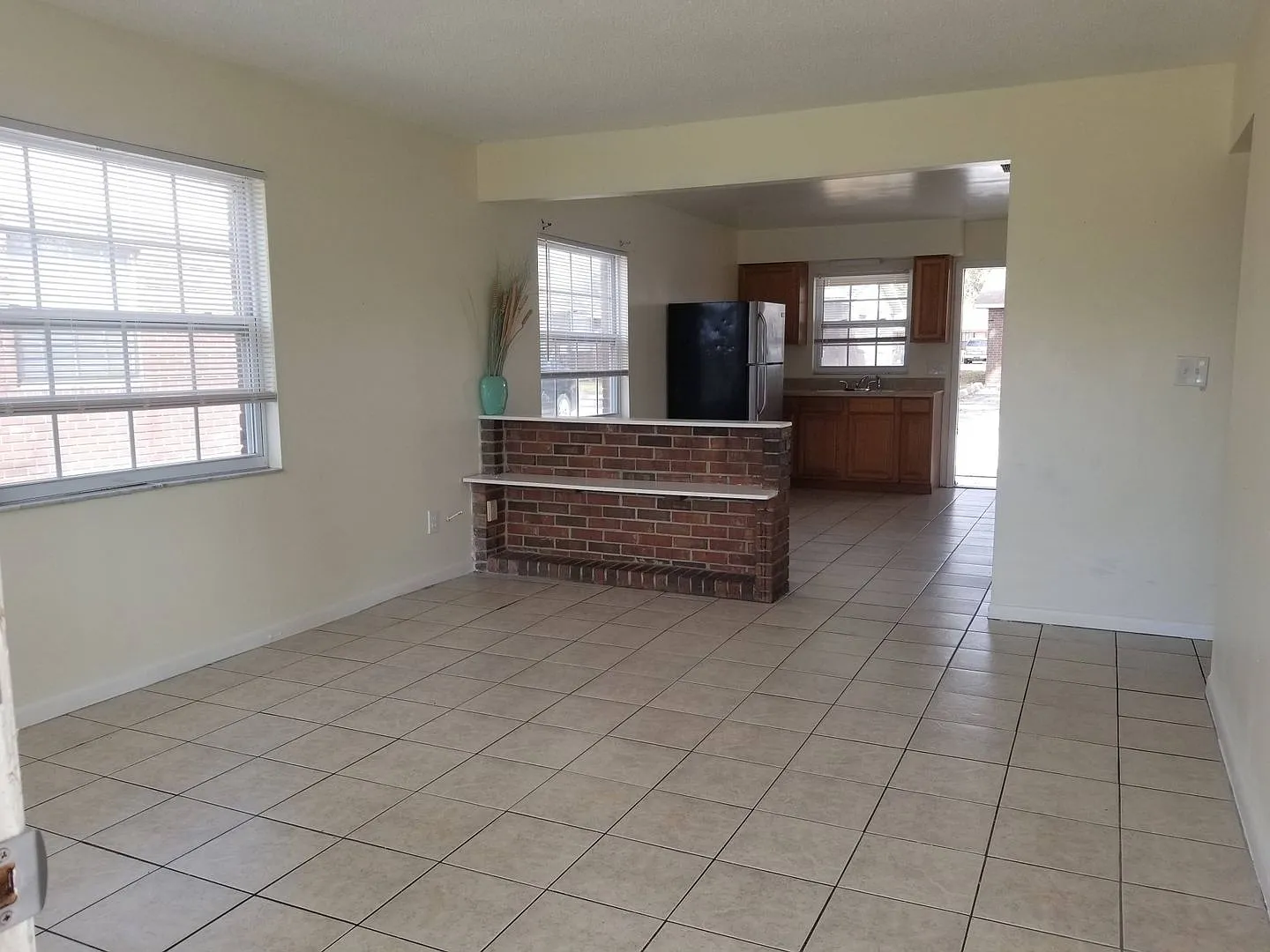 Two-Bedroom Duplex Near Lake Howard — Photo 2