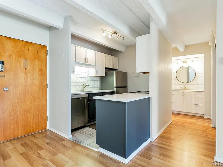 4801 E 9th Ave #207S — Photo 2