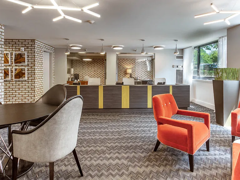 Leasing Office