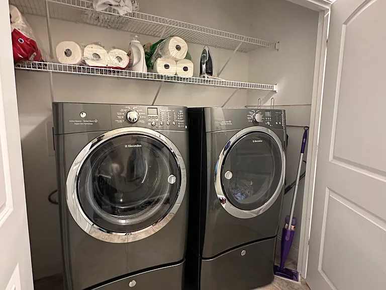 In-Unit Laundry