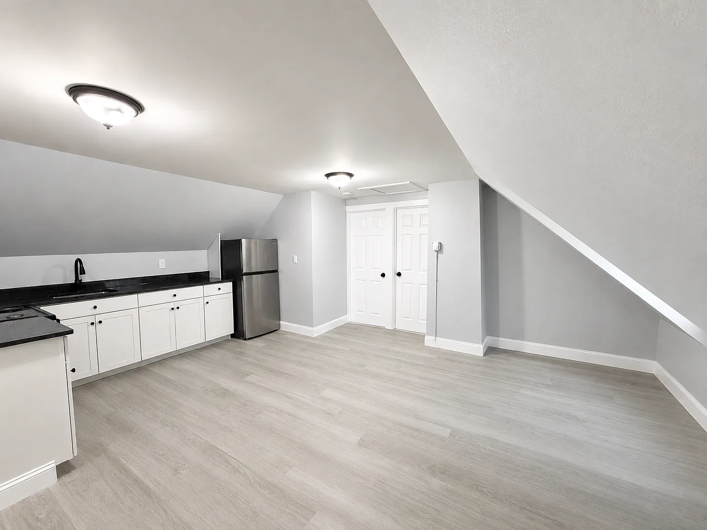2 bed, 782 sqft, $1,725 — Photo 4