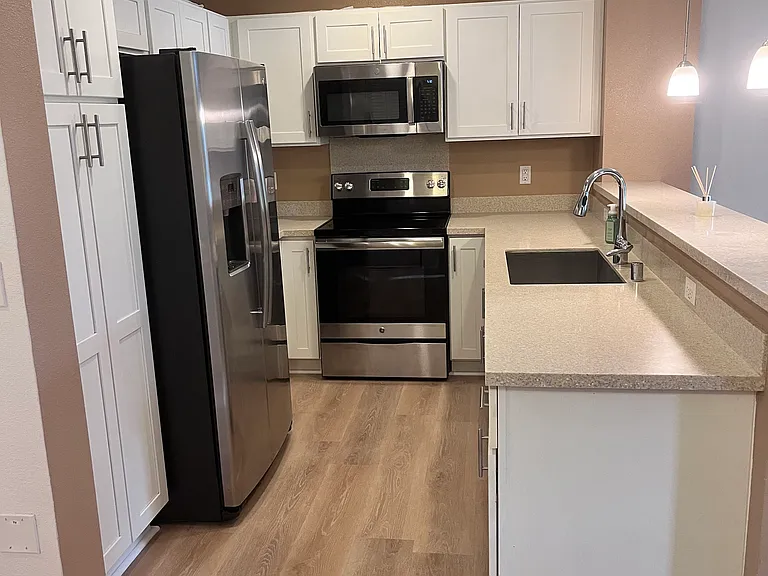 458 Manawai St — Photo 1