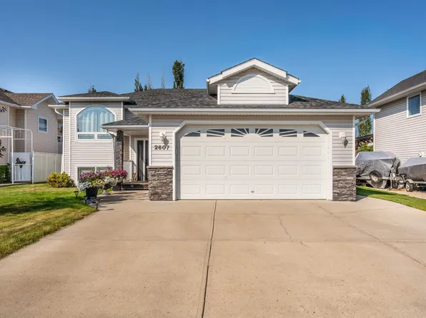 2607 6a Ave, Cold Lake, AB T9M 2C7
