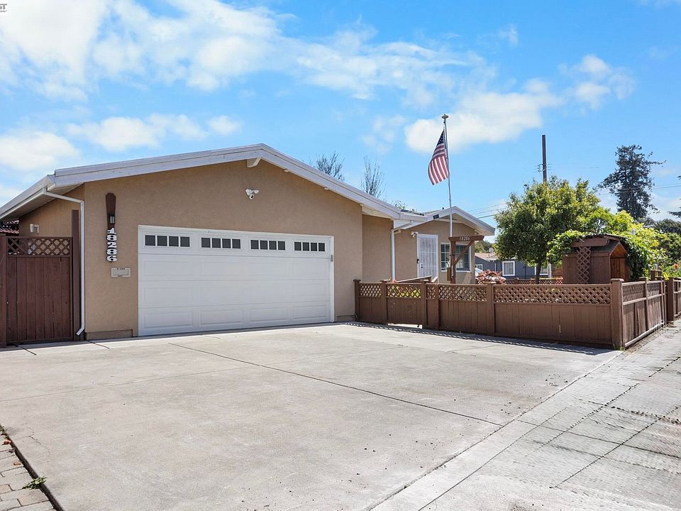 1st image of 18286 Meekland Ave