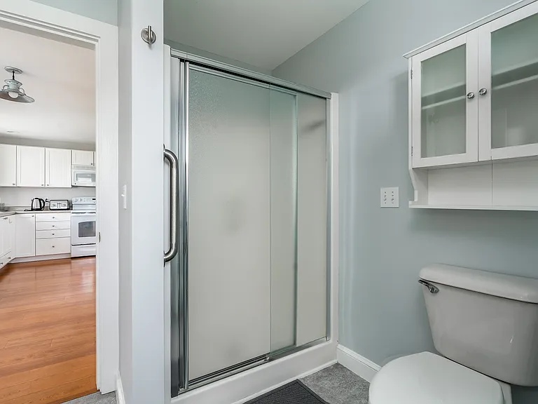 The second floor full bathroom