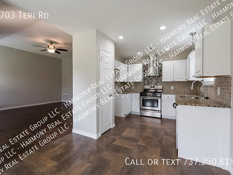 5703 Teri Rd — Photo 8