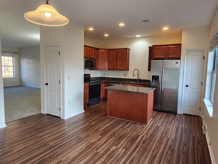 6341 Creekbend Dr — Photo 13