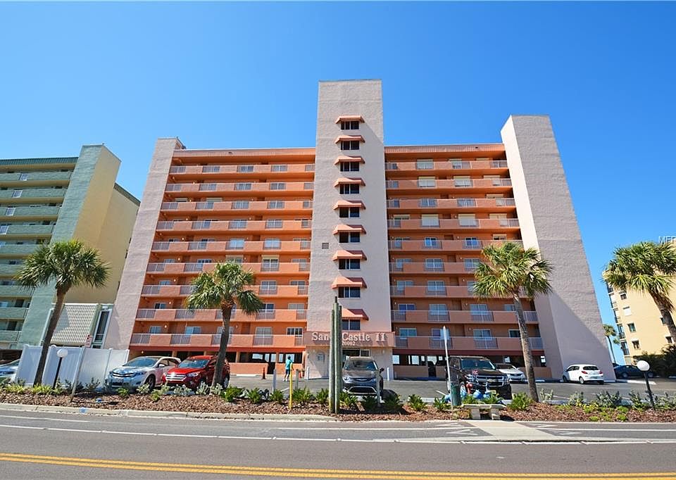 1st image of 20002 Gulf Blvd APT 2702