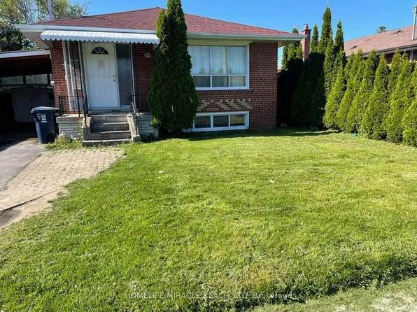 54 Medina Cres, Toronto, ON M1K 4B7