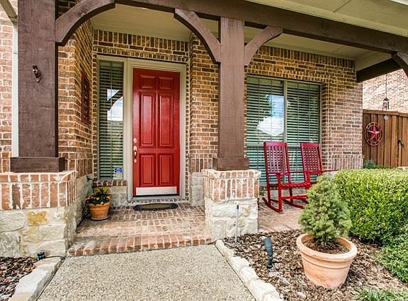 3rd image of 2027 Hopewell Dr