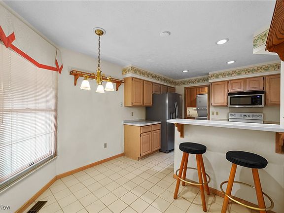 5th image of 401 Bounty Way Unit 187