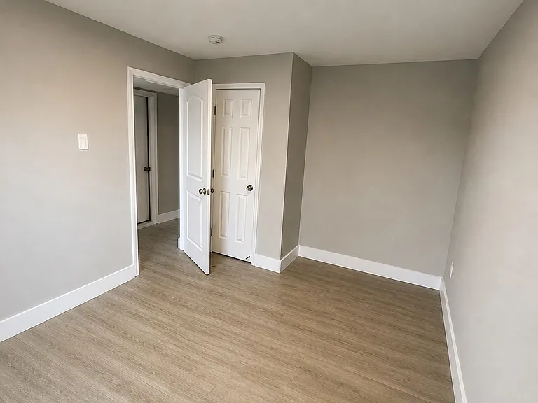 728 Quince Orchard Blvd #T1 — Photo 7