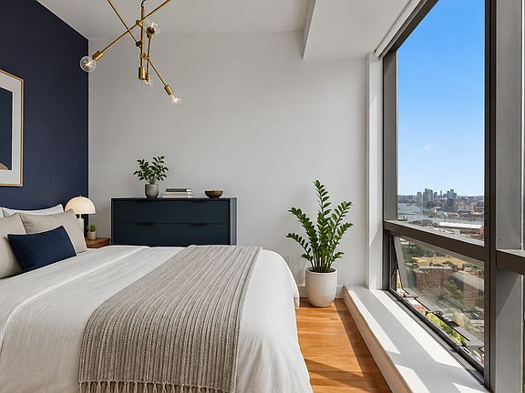 3rd image of 150 Myrtle Ave APT 2907