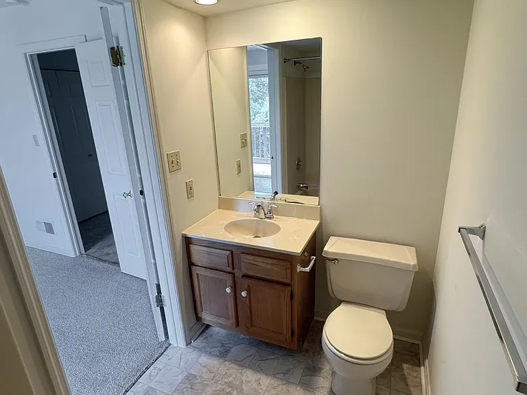 54 Westpointe Dr #54 — Photo 5