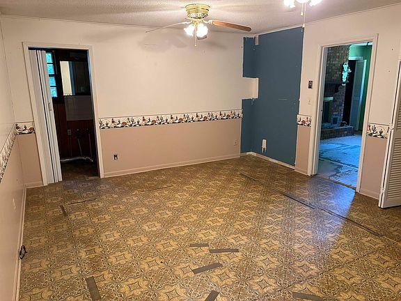 5th image of 6151 Woodfield Cir