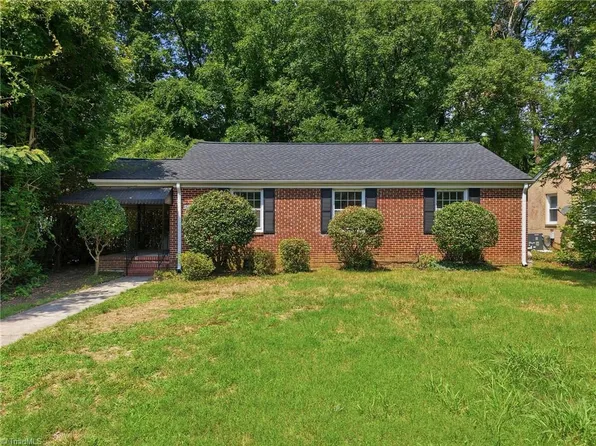 2411 Dellwood Dr, Greensboro, NC 27408