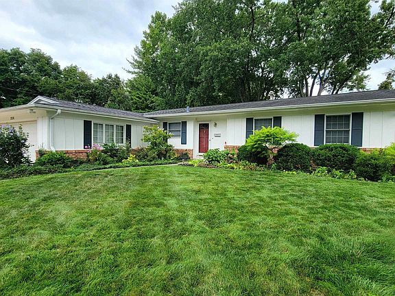 2nd image of 2526 N Rockwood Dr